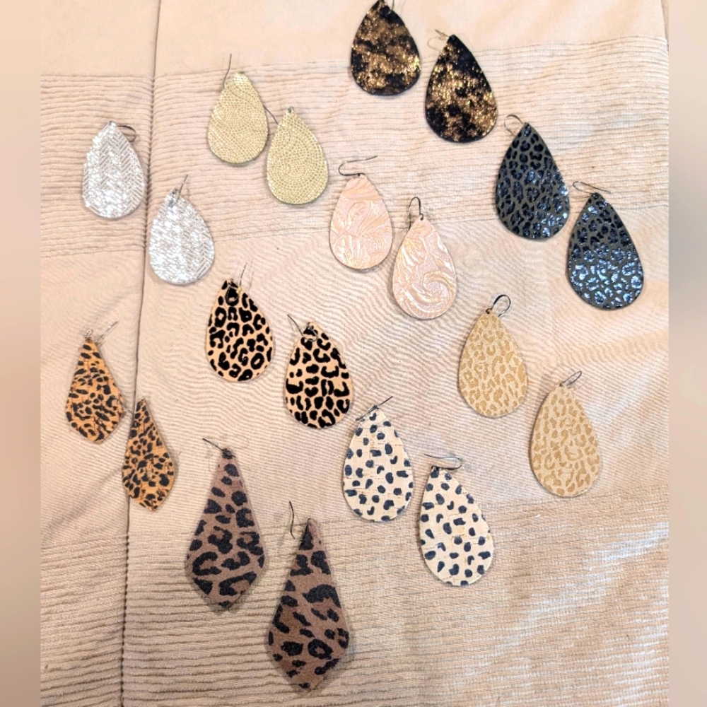 Leopard and Glitter Teardrop Leather Earrings Set